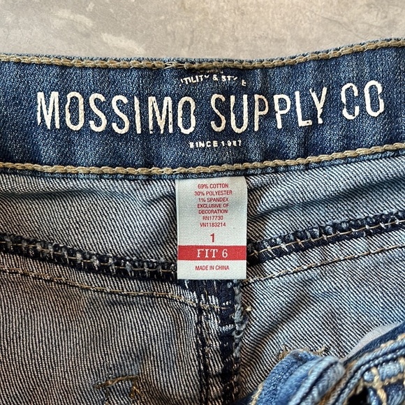 Mossimo   Shorts  Denim shorts  low rise blue/unique gold bling sides Size 1 - Picture 6 of 10